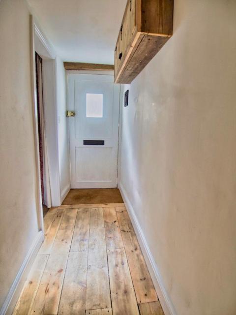 Knocker Cottage Is A 3 Bedroom Made Up Of 1 Double Bedroom And 2 Small Double Bedrooms In Small Village 10 Min To Beaches Camborne Eksteriør bilde