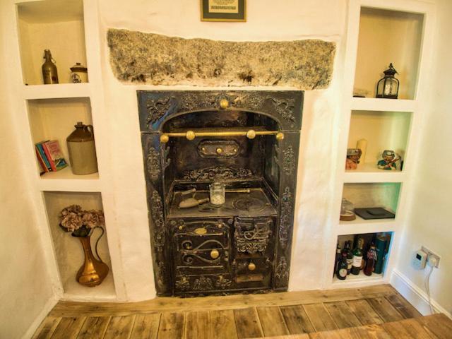 Knocker Cottage Is A 3 Bedroom Made Up Of 1 Double Bedroom And 2 Small Double Bedrooms In Small Village 10 Min To Beaches Camborne Eksteriør bilde