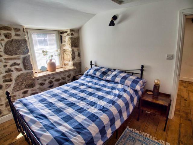 Knocker Cottage Is A 3 Bedroom Made Up Of 1 Double Bedroom And 2 Small Double Bedrooms In Small Village 10 Min To Beaches Camborne Eksteriør bilde